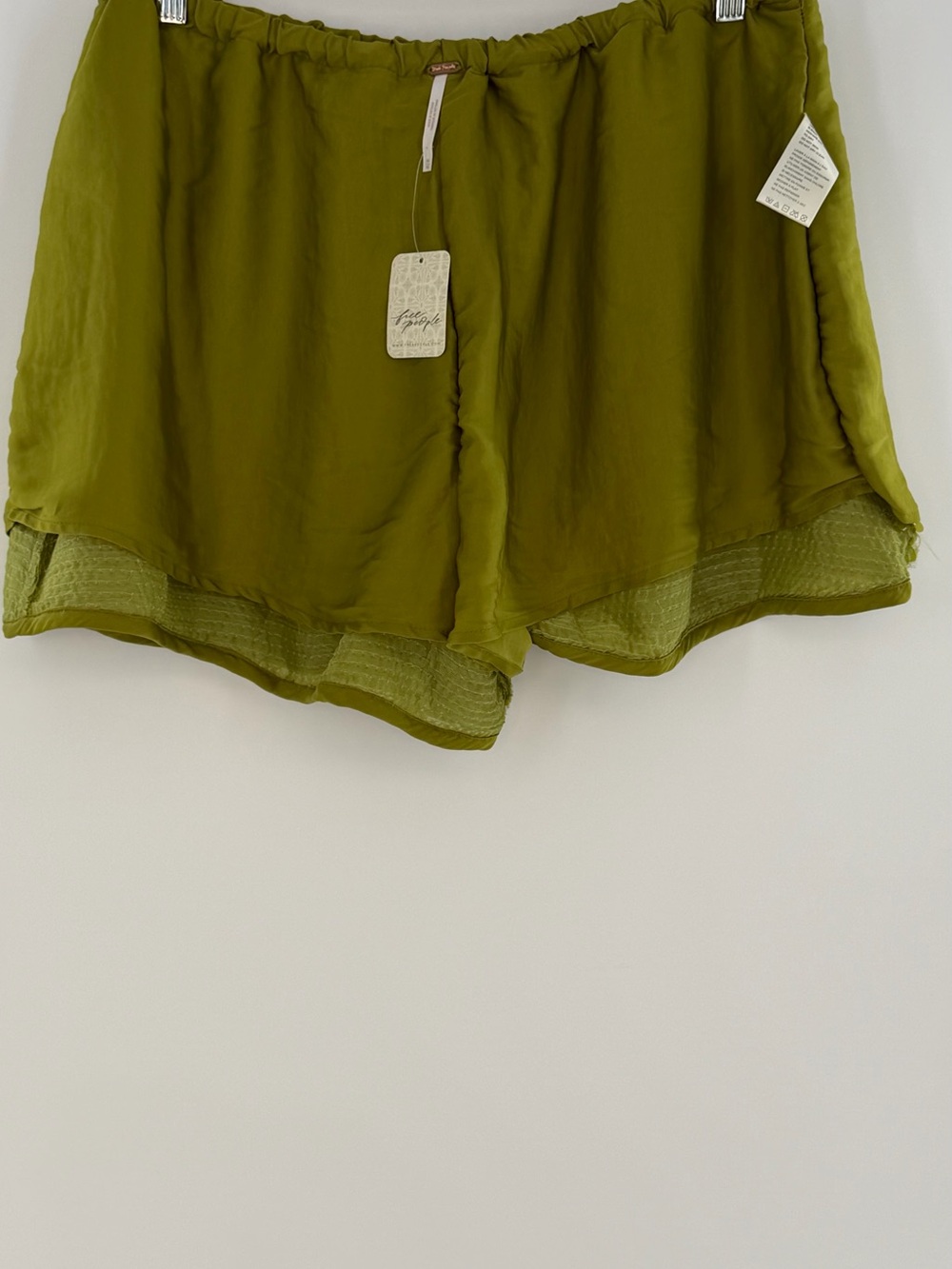 NWT Free People Wisteria Sequin Shorts Green Size Medium - Picture 4 of 12